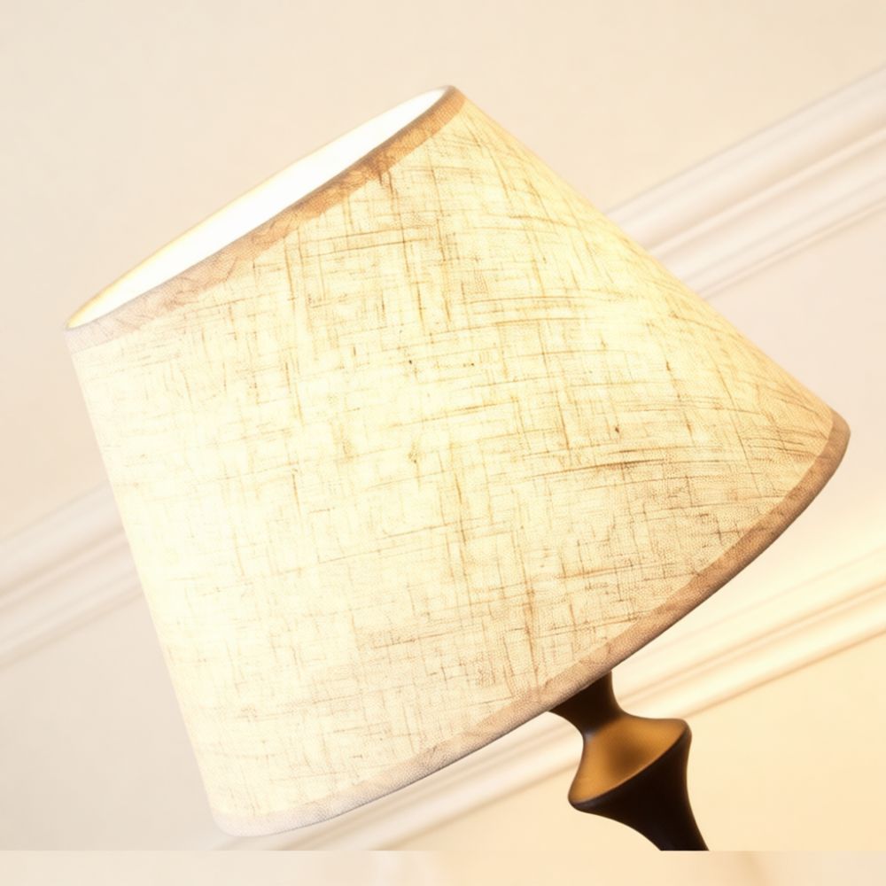 Desk Lamp - Lámpara de mesa de estilo retro
